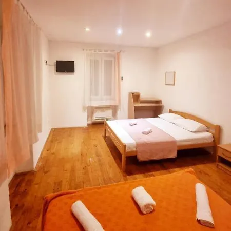 Apartman Bacvice Appartamento *