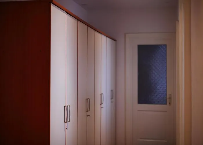 Apartman Bacvice Apartment